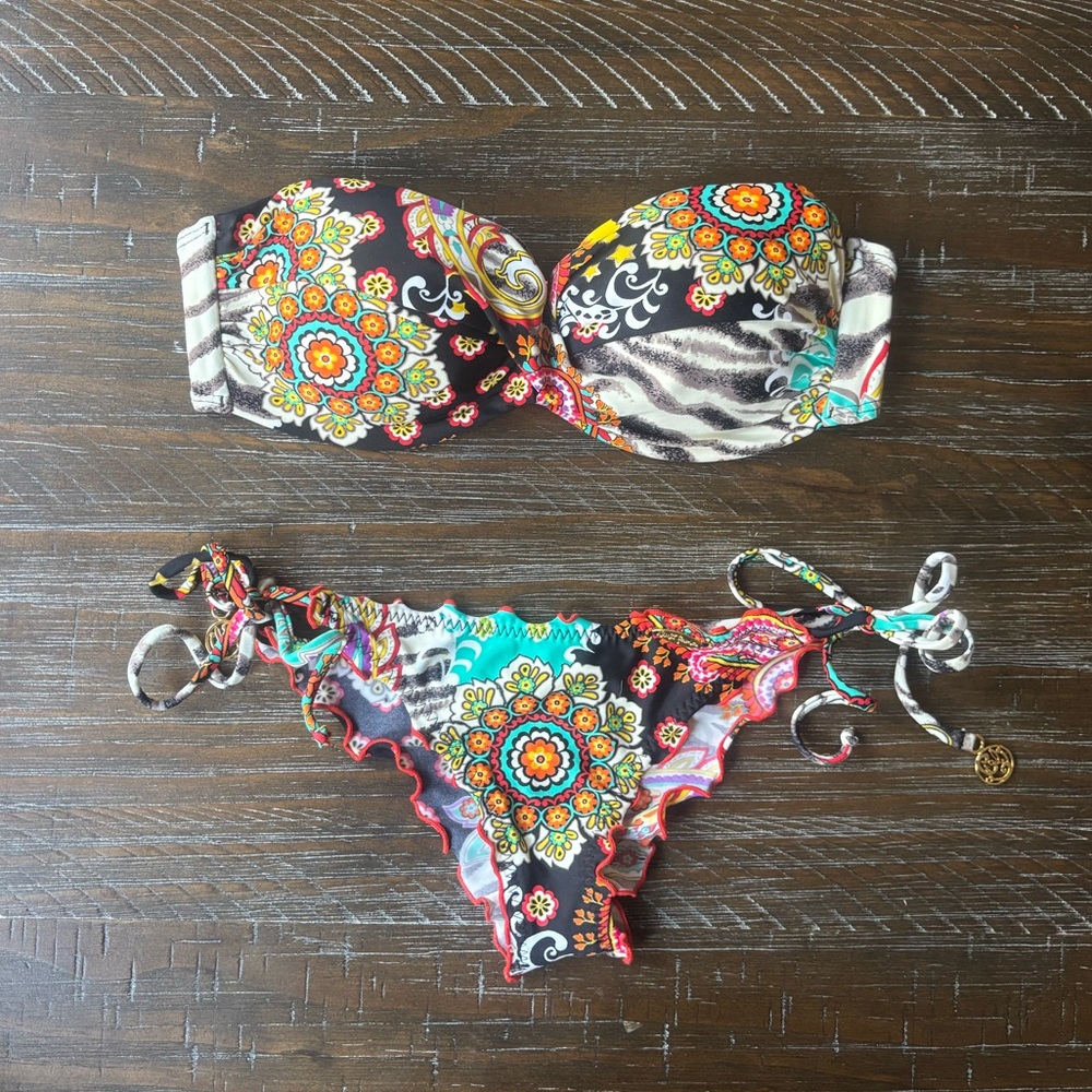 Luli Fama‎ | Paisley Bikini